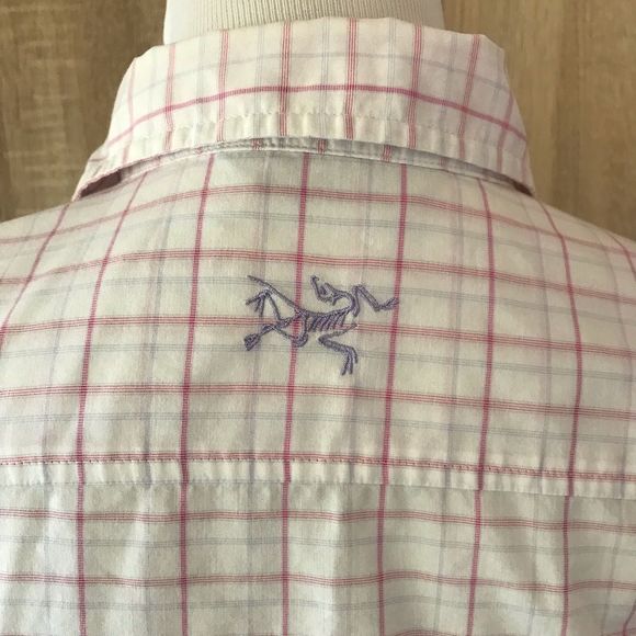 Arc’teryx button down shirt size S - Picture 5 of 8